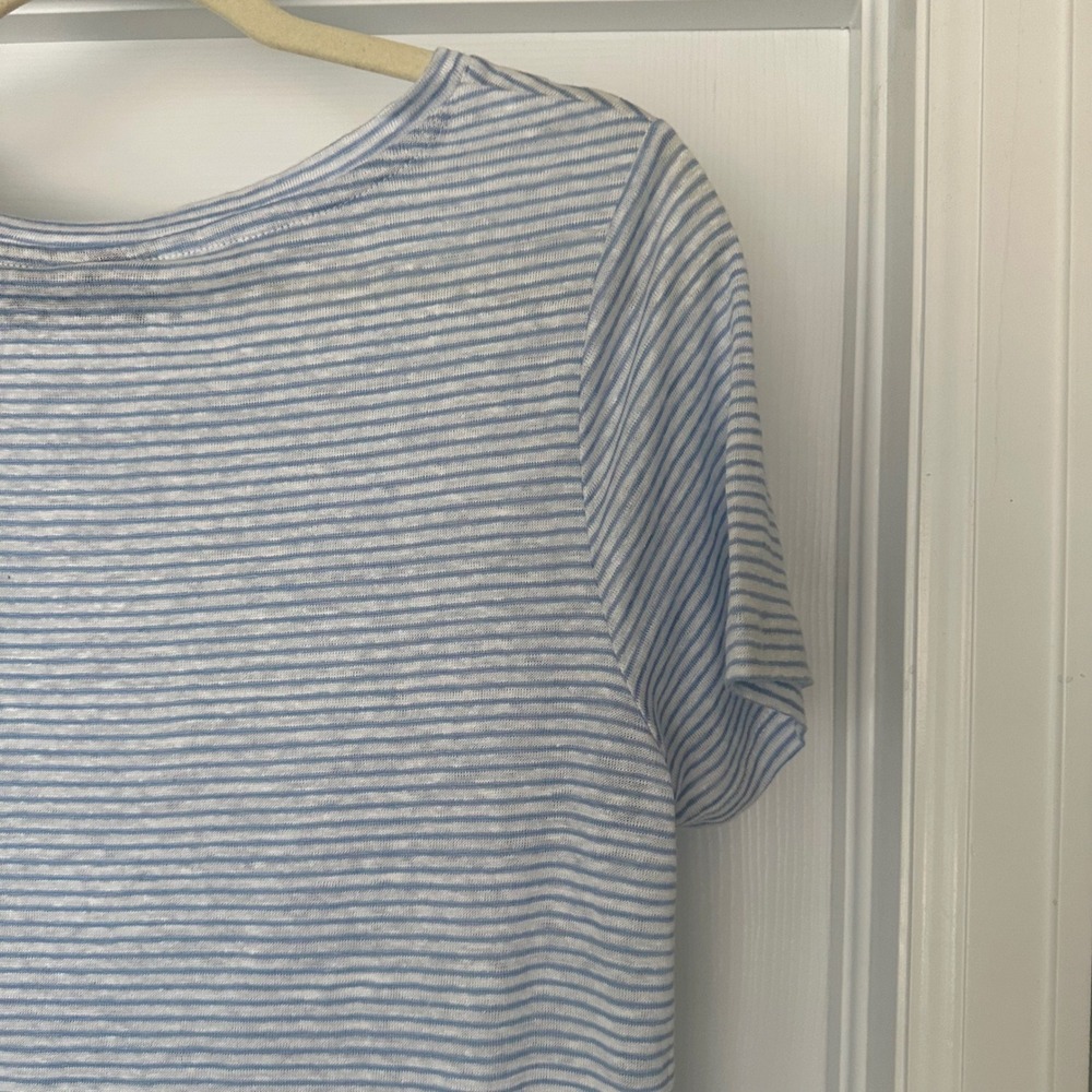 Tahari Blue White 100% Linen Striped Knot Twist Front Tee Size Medium - Picture 7 of 10